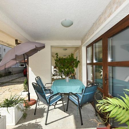 זאדאר Lovely Apartment In The Groundfloor מראה חיצוני תמונה